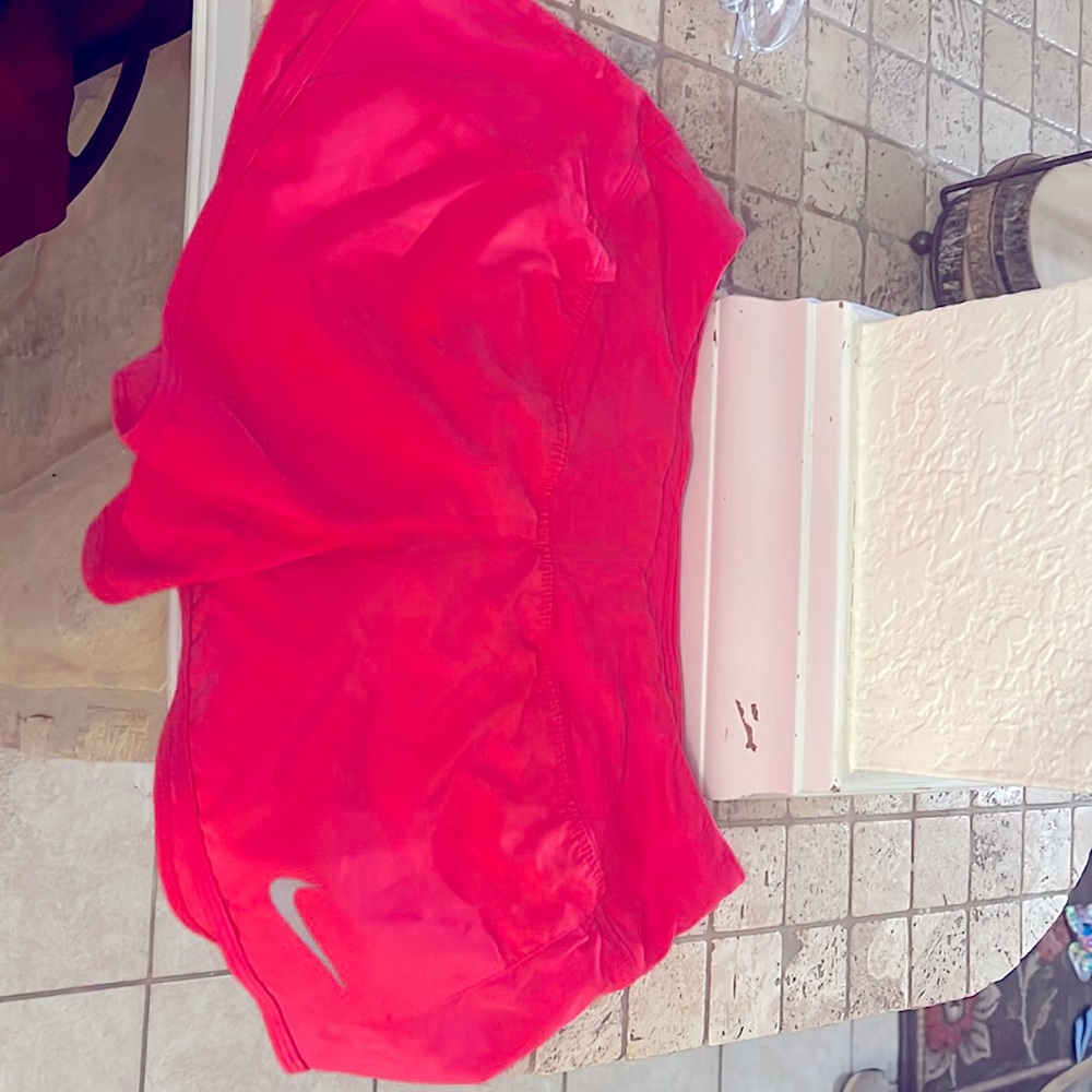 Have been stored used twice…they are a size small Nike dri fit shorts
